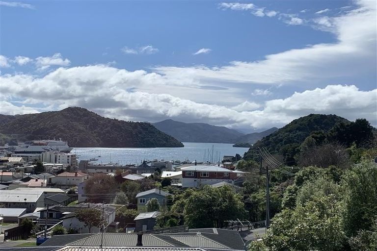 Photo of property in 20 Otago Street, Picton, 7220