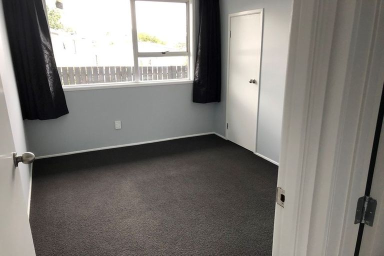 Photo of property in 2/37 John Walker Drive, Manurewa, Auckland, 2102