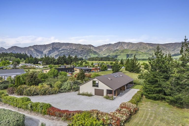 Photo of property in 7 Corner Peak Lane, Lake Hawea, 9382