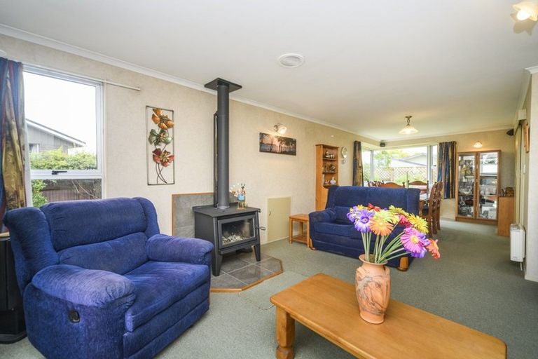 Photo of property in 47 Kaimanawa Street, Kelvin Grove, Palmerston North, 4414
