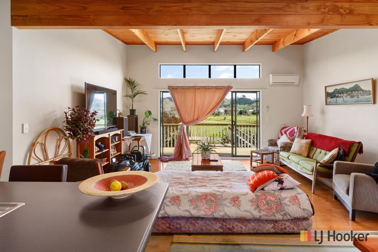 Photo of property in 32a Hillview Road, Waihi Beach, 3611