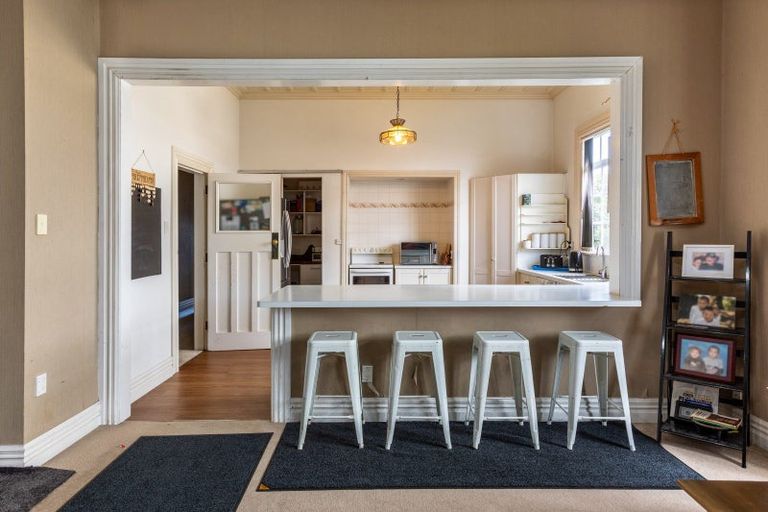 Photo of property in 6 King Street, Dannevirke, 4930