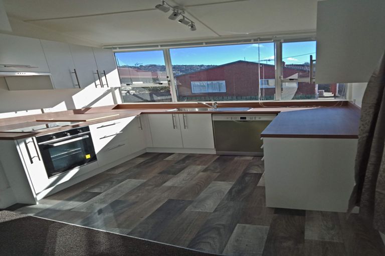 Photo of property in 140a Macandrew Road, South Dunedin, Dunedin, 9012