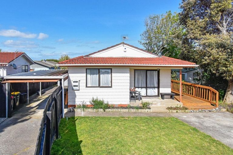 Photo of property in 1/44 Taitimu Drive, Weymouth, Auckland, 2103