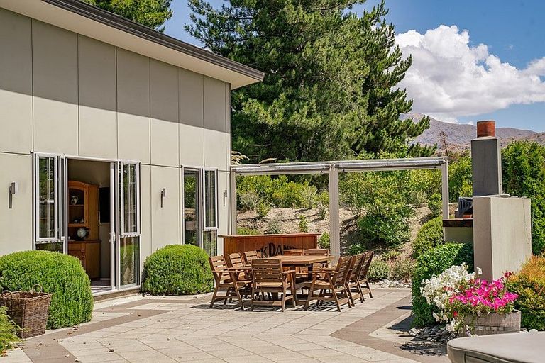 Photo of property in 17 Roberts Drive, Cromwell, 9310