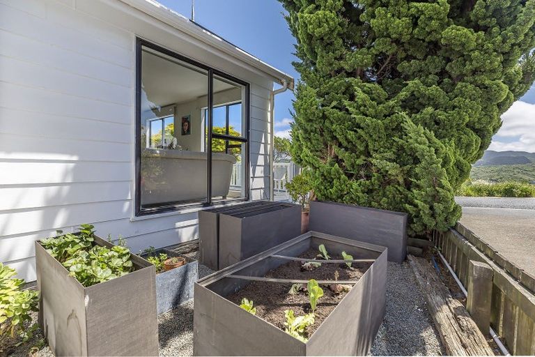 Photo of property in 169 Buckley Road, Southgate, Wellington, 6023