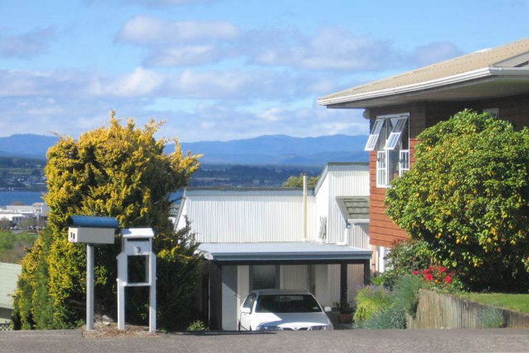 Photo of property in 2/3 Kaiuru Street, Nukuhau, Taupo, 3330
