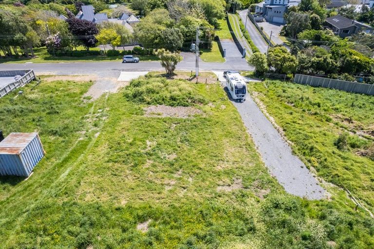 Photo of property in 60 Muri Road, Pukerua Bay, 5026