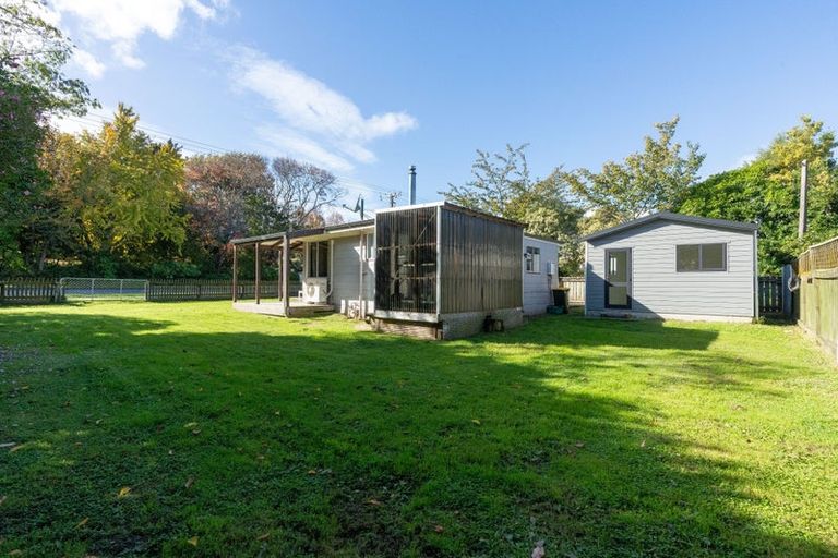 Photo of property in 41 Kawiu Road, Levin, 5510
