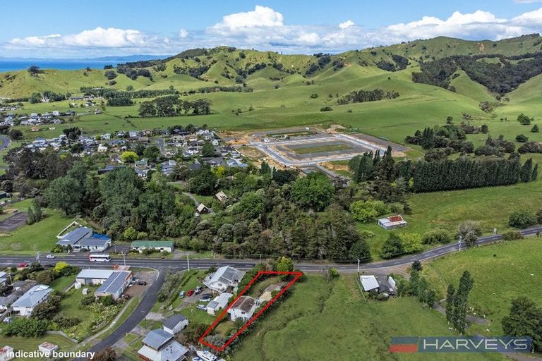 Photo of property in 31 Kawakawa-orere Road, Kawakawa Bay, 2585