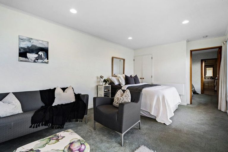 Photo of property in 20 Earnslaw Terrace, Queenstown, 9300