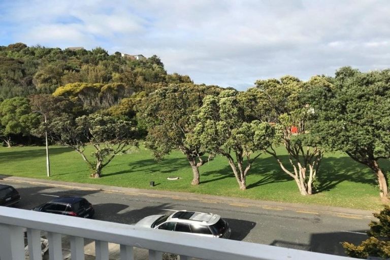 Photo of property in 23 Acheron Road, Paremata, Porirua, 5026