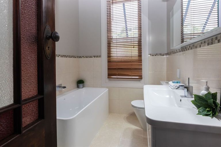 Photo of property in 9 Woodbridge Road, Cashmere, Christchurch, 8022