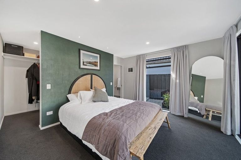 Photo of property in 2 Preferred Lane, Halswell, Christchurch, 8025