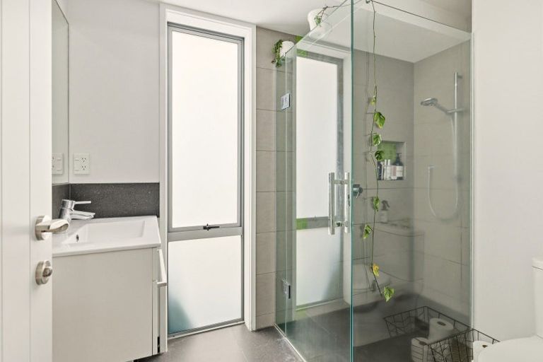 Photo of property in 11 Coutts Street, Papamoa Beach, Papamoa, 3118