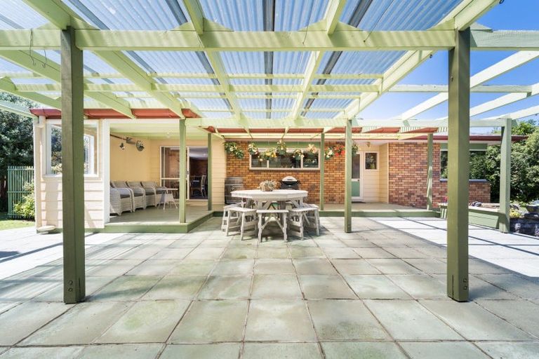 Photo of property in 12a Carthew Street, Feilding, 4702