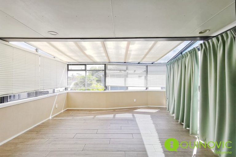 Photo of property in 1/1 Harley Road, Takapuna, Auckland, 0622