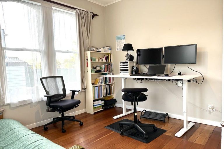 Photo of property in 95 Rata Street, Naenae, Lower Hutt, 5011