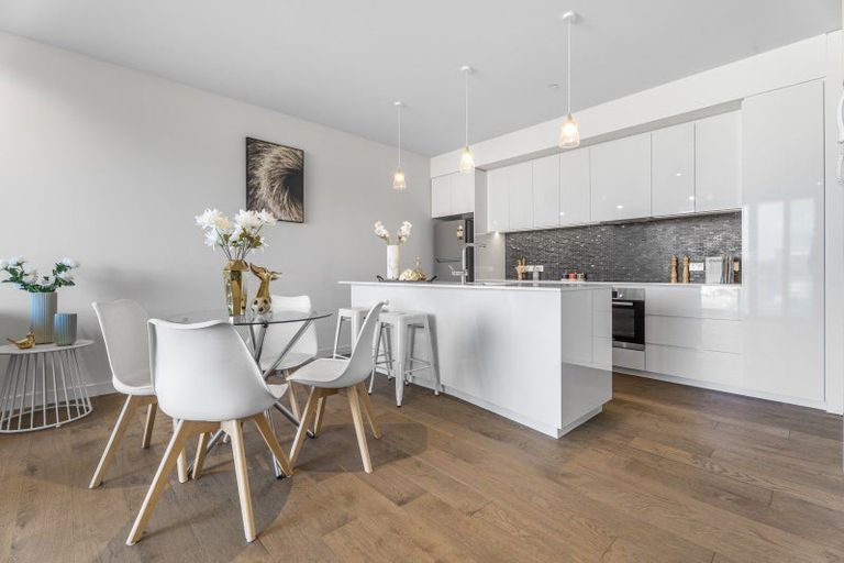 Photo of property in 411/223b Green Lane West, Epsom, Auckland, 1051