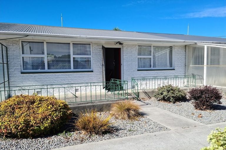 Photo of property in 2/8 Pavitt Street, Richmond, Christchurch, 8013