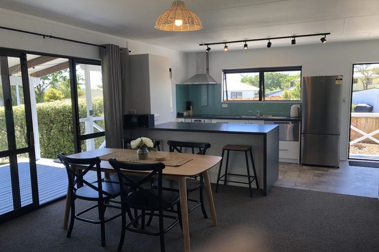 Photo of property in 18 Newberry Place, Richmond Heights, Taupo, 3330