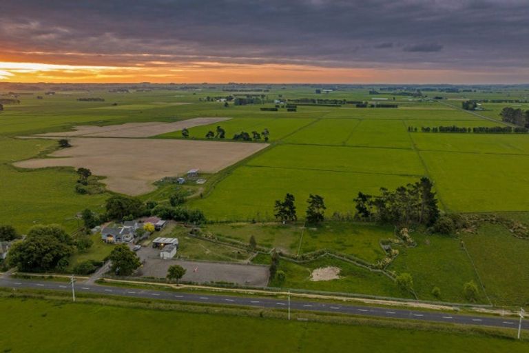 Photo of property in 260 Waitohi Road, Rongotea, Palmerston North, 4476