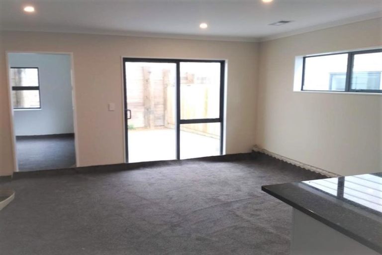 Photo of property in 47 Melksham Drive, Churton Park, Wellington, 6037