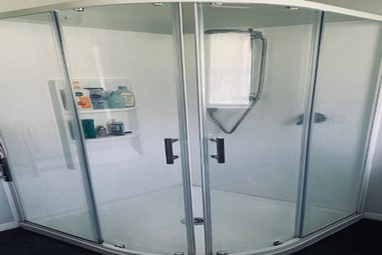 Photo of property in 62 Kowhai Street, Naenae, Lower Hutt, 5011