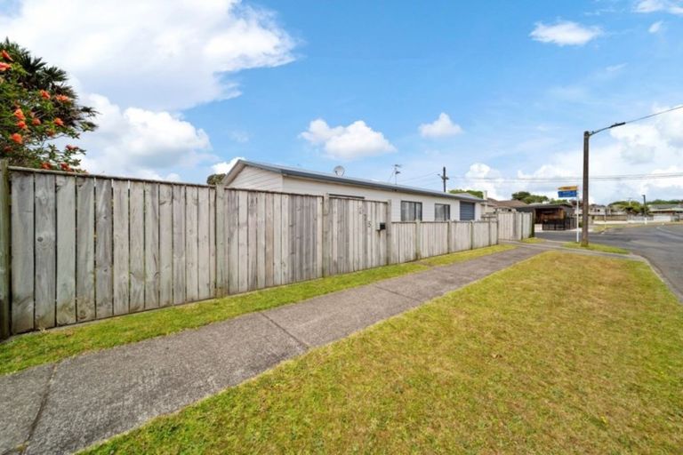 Photo of property in 275 Frankley Road, Ferndale, New Plymouth, 4310