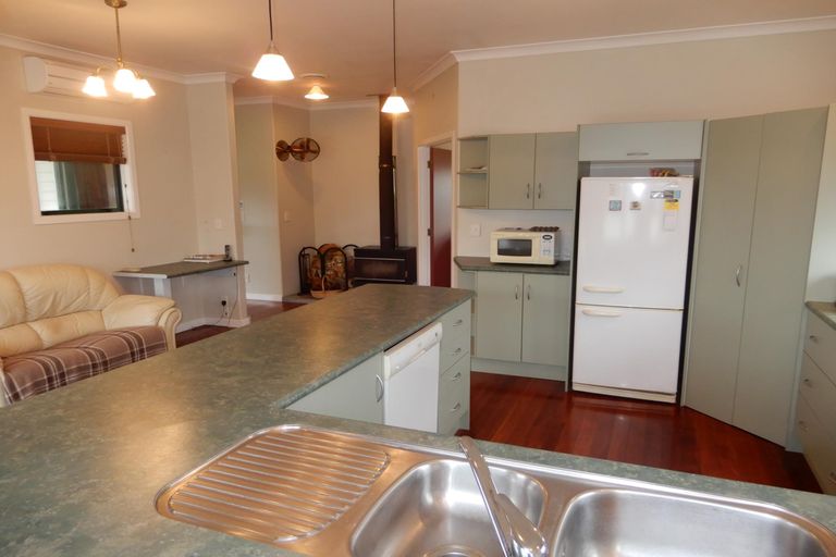 Photo of property in 37 Clothier Street, Putaruru, 3411