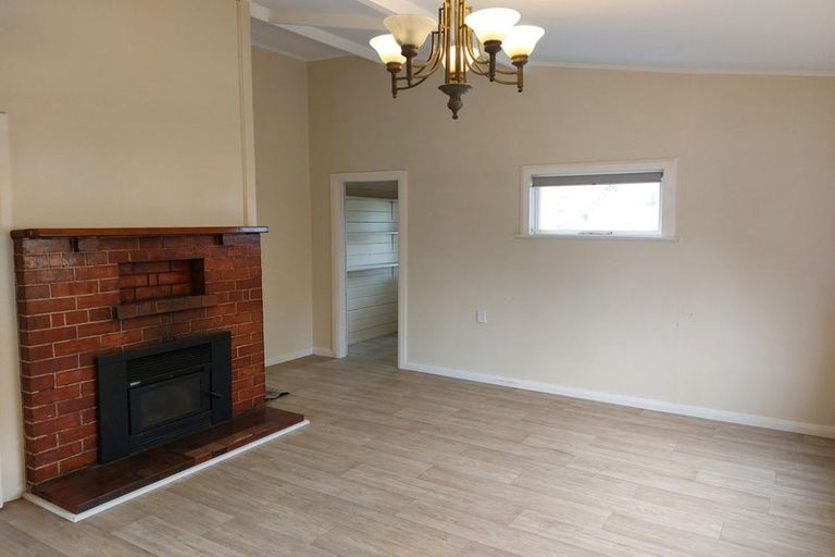 Photo of property in 54 Worksop Road, Masterton, 5810