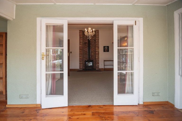 Photo of property in 37 Saint Leonards Road, Temuka, 7920