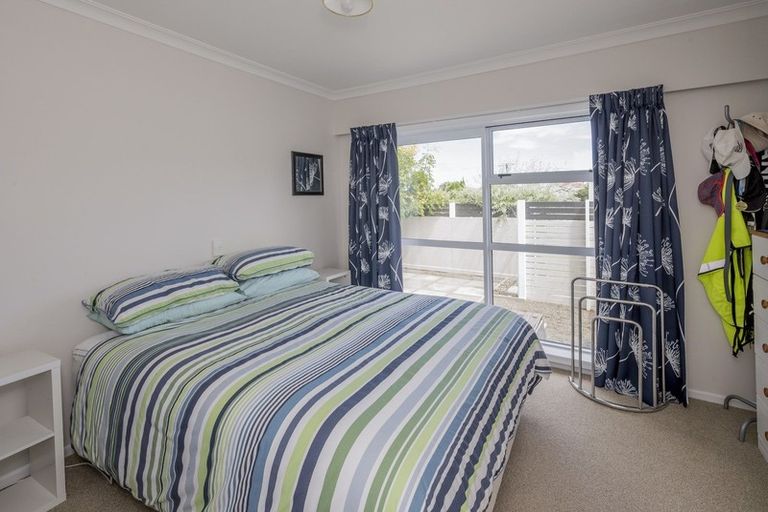 Photo of property in 2 Glen Street, Levin, 5510