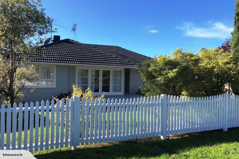 Photo of property in 9 Chartwell Avenue, Glenfield, Auckland, 0629