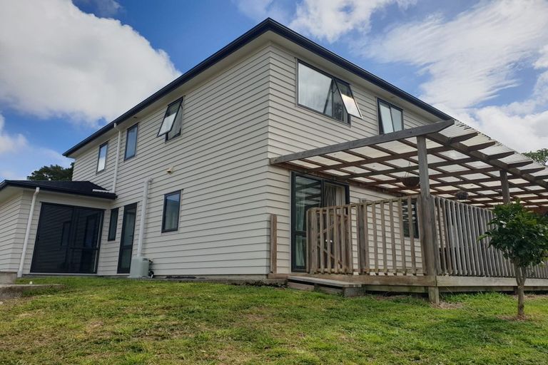 Photo of property in 24 Mantra Road, Massey, Auckland, 0614