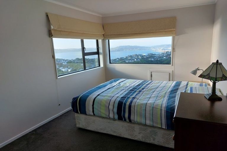 Photo of property in 42 Gurkha Crescent, Khandallah, Wellington, 6035