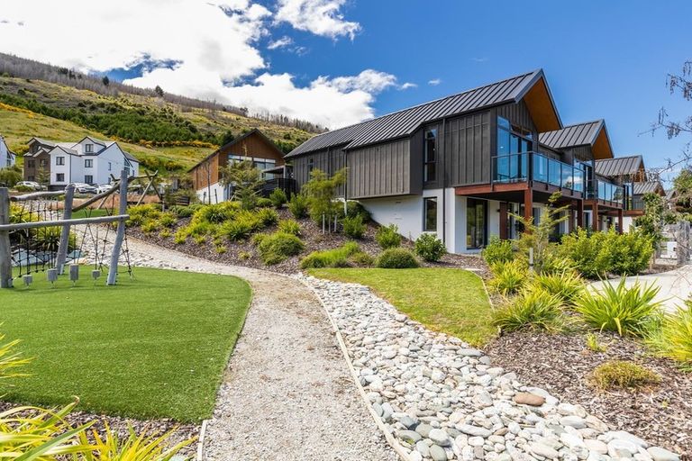 Photo of property in 6 Stamper Lane, Arthurs Point, Queenstown, 9371