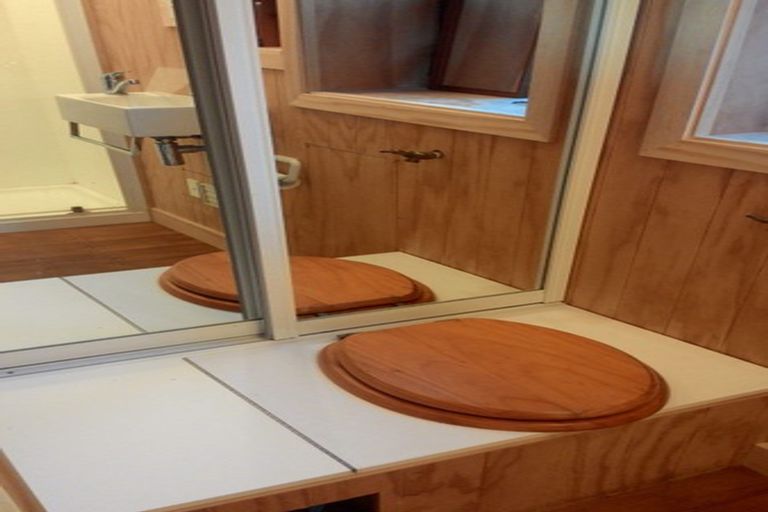 Photo of property in 94 Tannadyce Street, Strathmore Park, Wellington, 6022