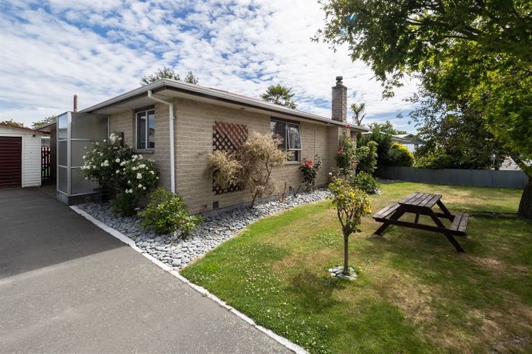 Photo of property in 100 Grove Street, Tinwald, Ashburton, 7700