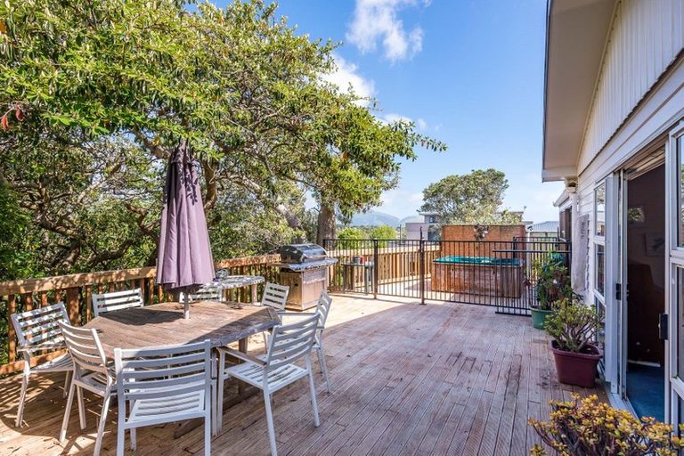 Photo of property in 26 Kiwi Road, Raumati Beach, Paraparaumu, 5032