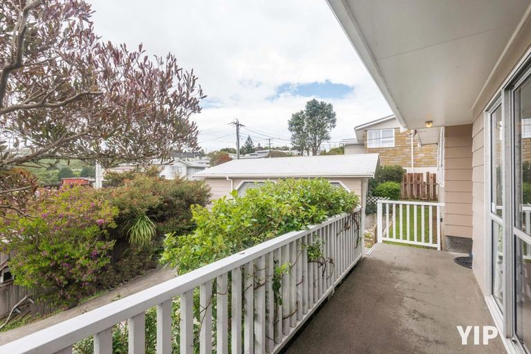 Photo of property in 85 Mark Avenue, Paparangi, Wellington, 6037