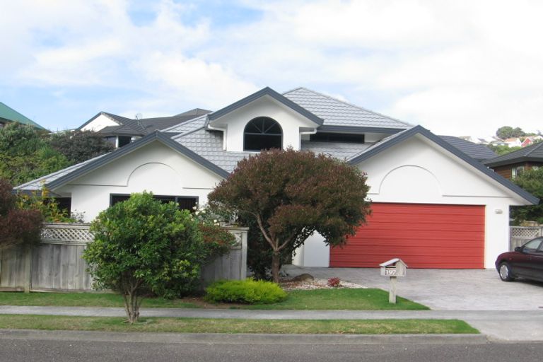 Photo of property in 197 Westchester Drive, Churton Park, Wellington, 6037