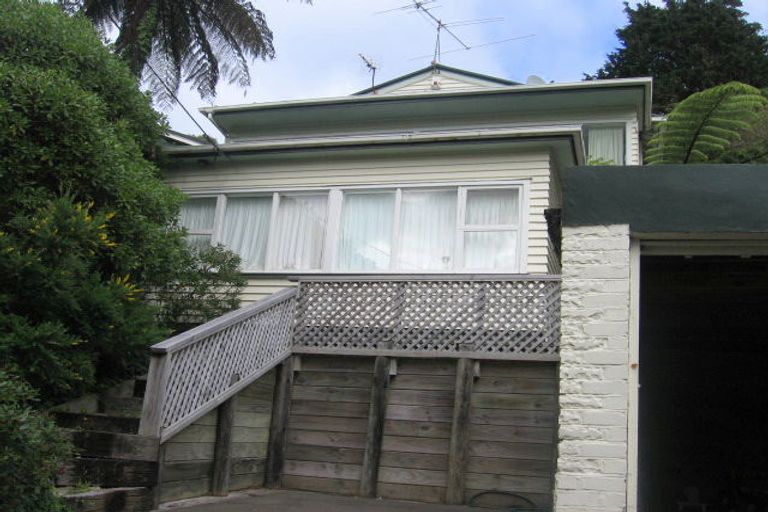Photo of property in 54 Richmond Avenue, Karori, Wellington, 6012