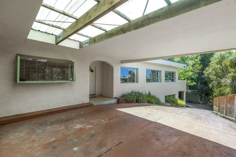 Photo of property in 38 Saxton Road, Upper Vogeltown, New Plymouth, 4371