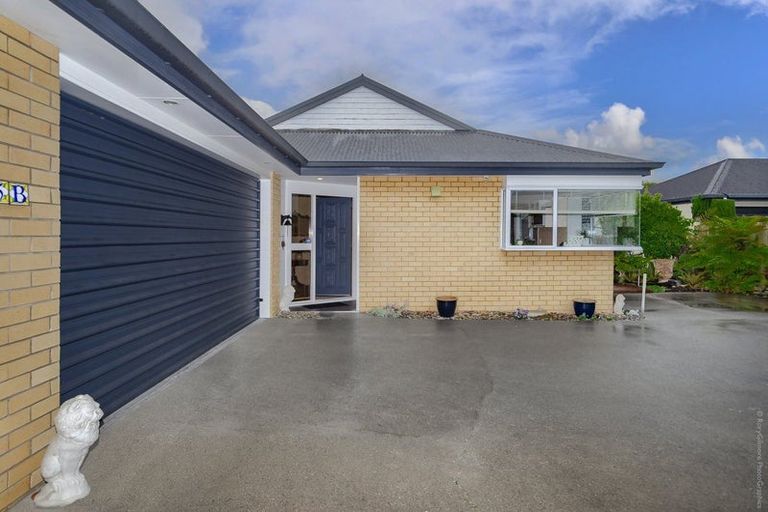 Photo of property in 2/87 Cygnet Street, North New Brighton, Christchurch, 8083