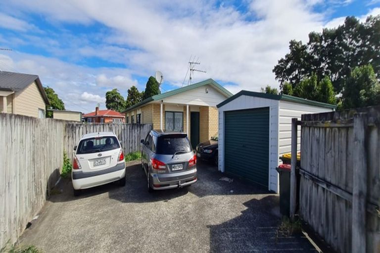 Photo of property in 7 Station Road, Takanini, 2112