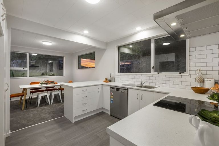 Photo of property in 14 Brora Crescent, Papakowhai, Porirua, 5024