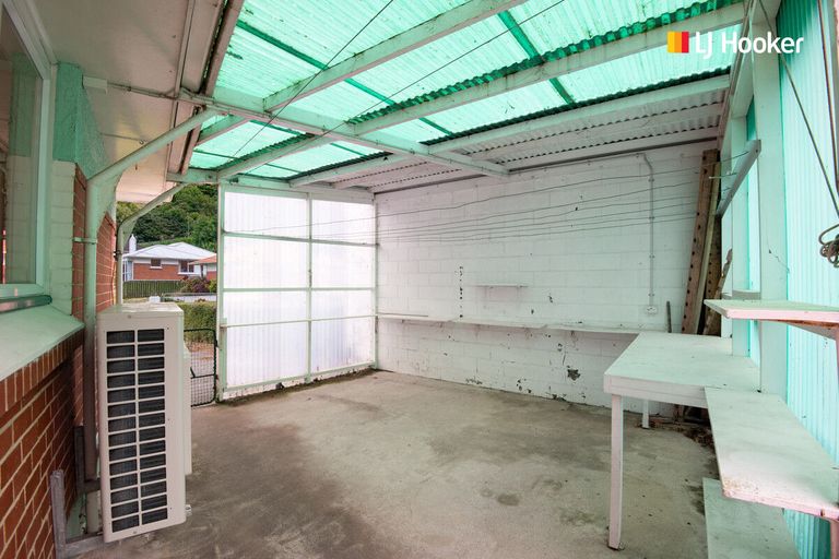 Photo of property in 14 Mcglashan Street, Glenleith, Dunedin, 9010