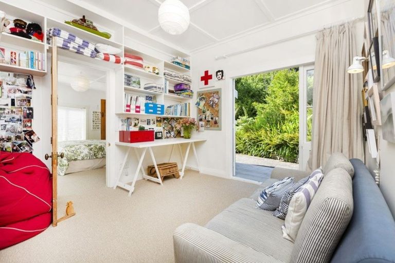 Photo of property in 29 Rose Street, Raglan, 3225