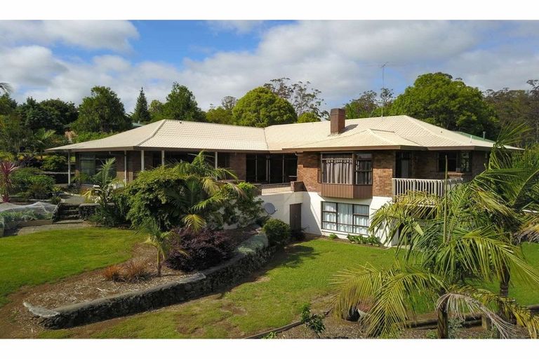 Photo of property in 9 Kerikeri Grove, Kerikeri, 0230